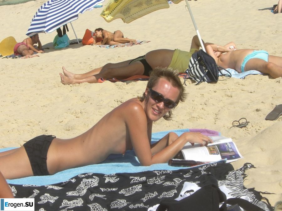 Lesbian on vacation with a friend. Part 4. Photo 29