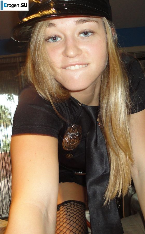 in the depraved costume of a policeman. Photo 27