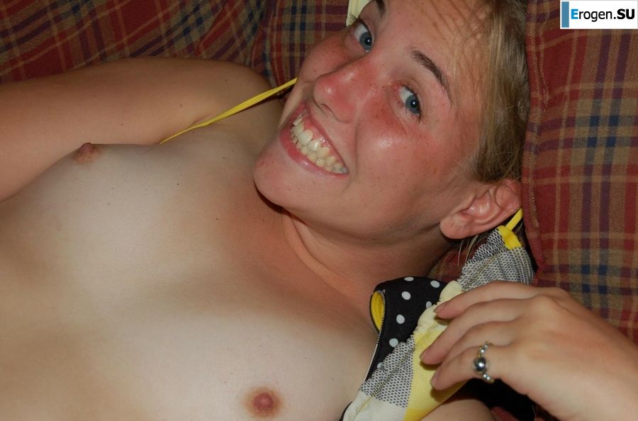 and what's under the skirt. Photo 7