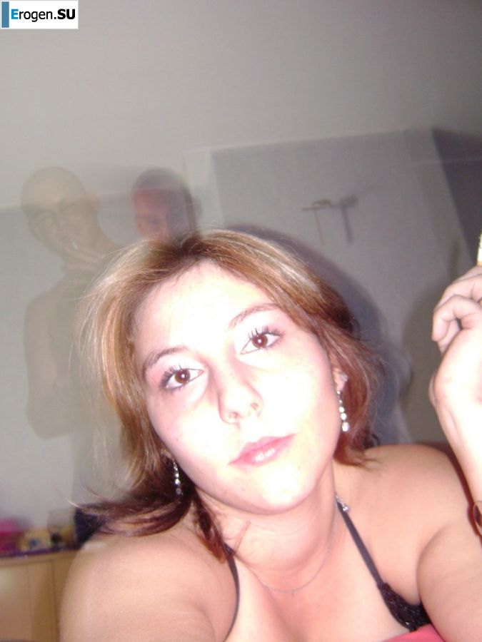 легкие кривляния и легкие раздевания. Часть 2. Фото 20