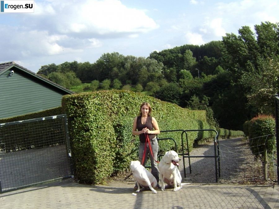 легкие кривляния и легкие раздевания. Часть 2. Фото 39