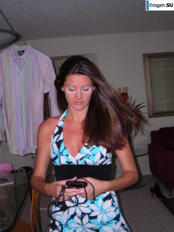 paprazzi and his girlfriend. Photo 54