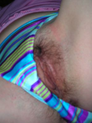 paprazzi and his girlfriend. Thumb 11