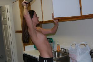 paprazzi and his girlfriend. Thumb 33