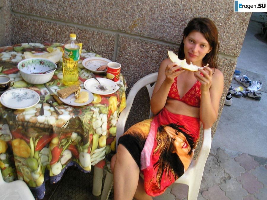 without a swimsuit on a rocky shore. Part 2. Photo 23