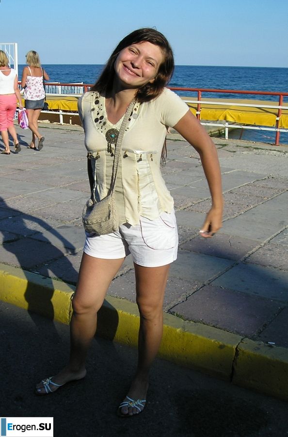 without a swimsuit on a rocky shore. Part 2. Photo 35