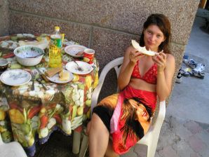 без купальника на каменистом берегу. Часть 2. Эскиз 23