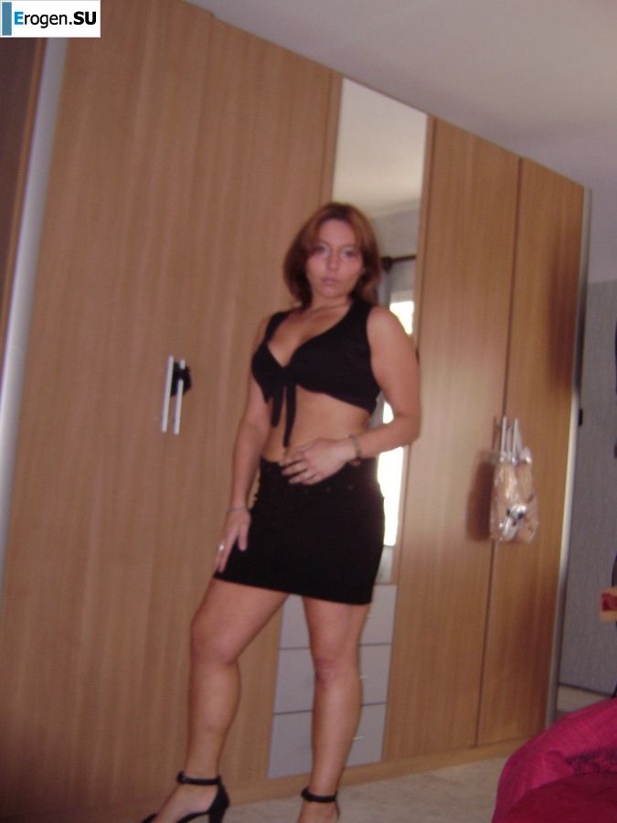 легкие кривляния и легкие раздевания. Часть 3. Фото 15