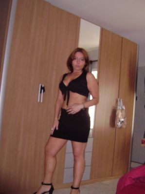 легкие кривляния и легкие раздевания. Часть 3. Эскиз 15