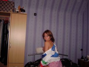 легкие кривляния и легкие раздевания. Часть 3. Эскиз 26