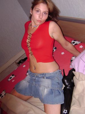 легкие кривляния и легкие раздевания. Часть 3. Эскиз 6