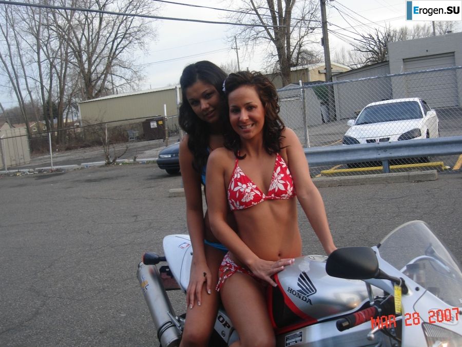 they met in a swing bar. Photo 16