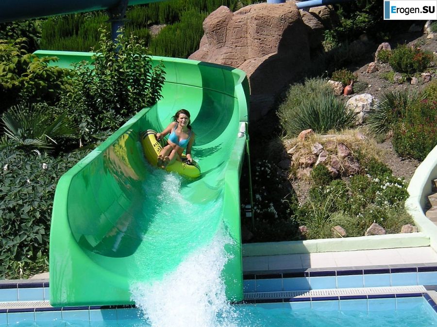 without a swimsuit on a rocky shore. Part 3. Photo 16