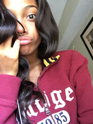 недотраханная лезби негритянка. Эскиз 25