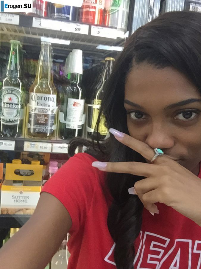 uncut black woman Lezby. Part 2. Photo 29