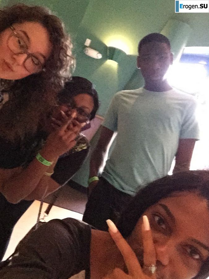 недотраханная лезби негритянка. Часть 3. Фото 40