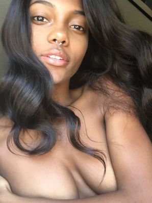 недотраханная лезби негритянка. Часть 3. Эскиз 10