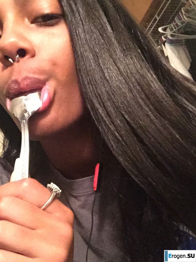 недотраханная лезби негритянка. Часть 4. Фото 27