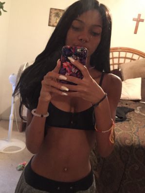 недотраханная лезби негритянка. Часть 4. Эскиз 23