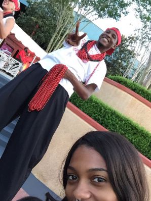 недотраханная лезби негритянка. Часть 4. Эскиз 5