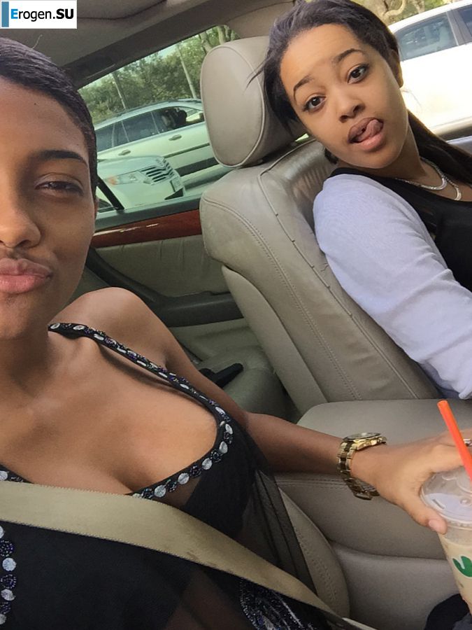 uncut black woman Lezzby. Part 5. Photo 10