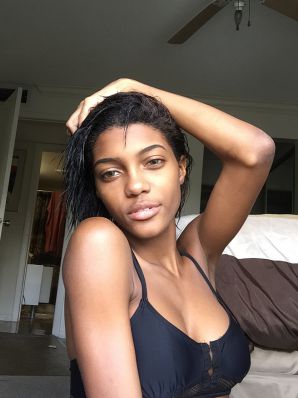 недотраханная лезби негритянка. Часть 5. Эскиз 16