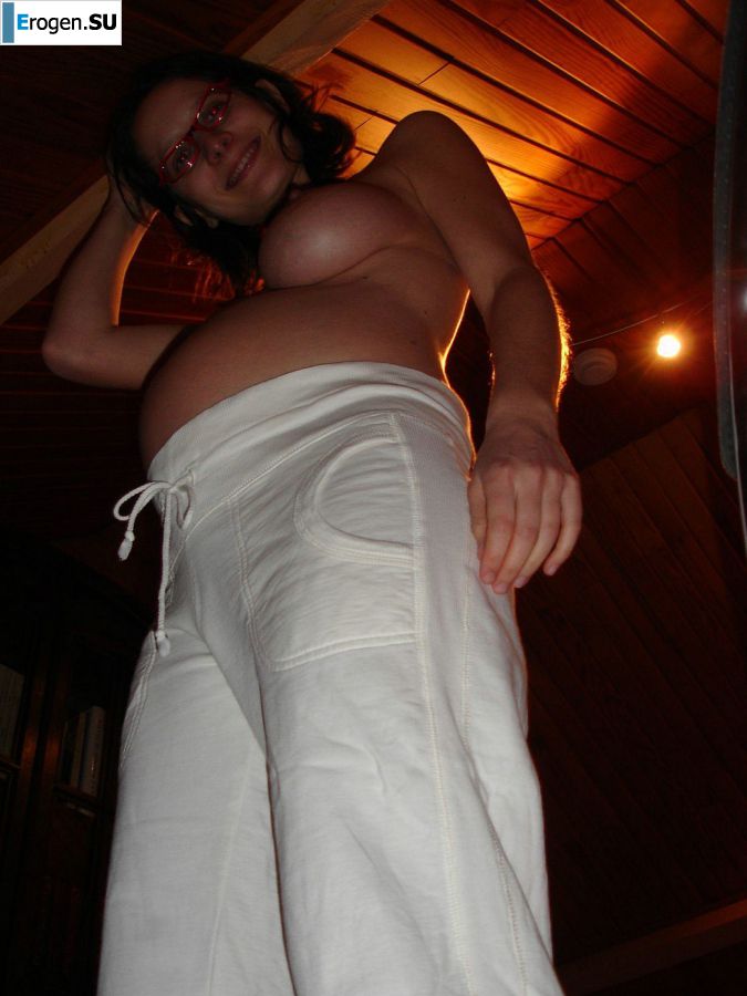 беременная и без одежды. Фото 24