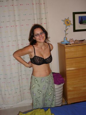 беременная и без одежды. Эскиз 6