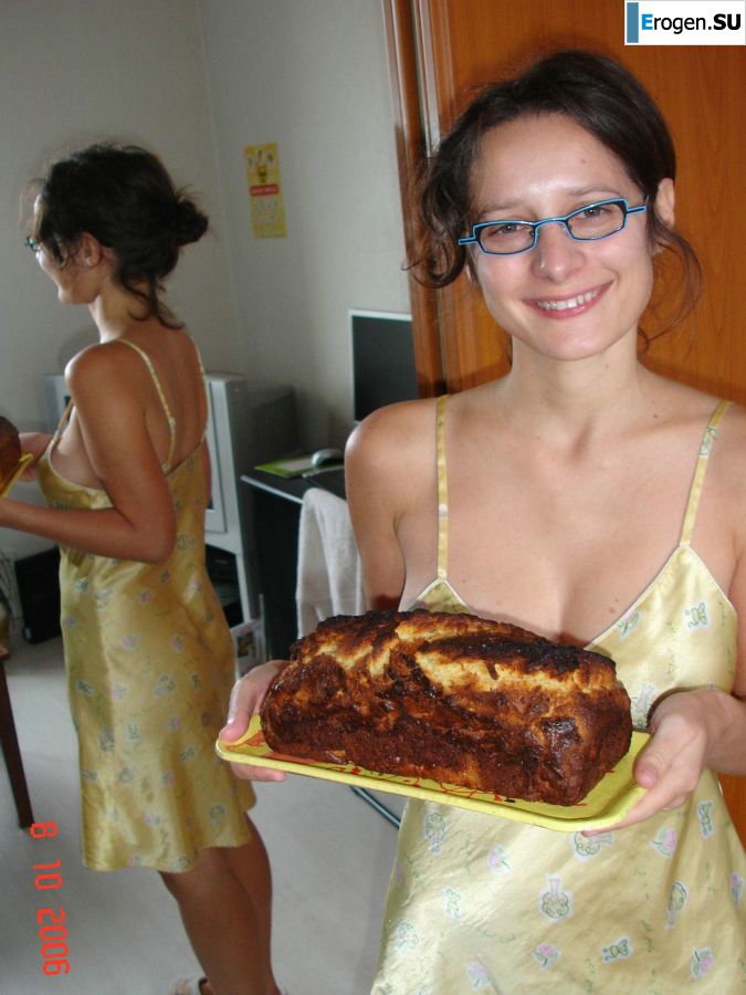 pregnant and without clothes. Part 2. Photo 32