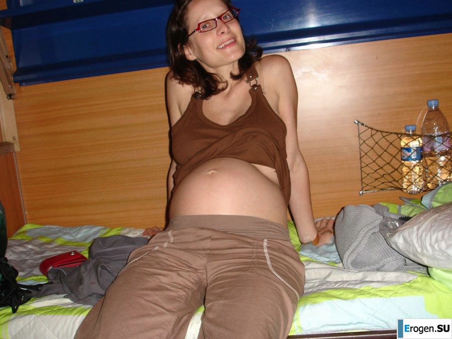 pregnant and without clothes. Part 2. Photo 7