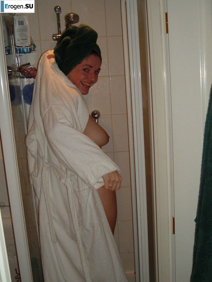 her breast makes me a boner. Part 2. Photo 13