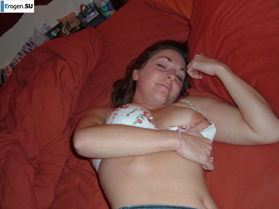 her breast makes me a boner. Part 2. Photo 25