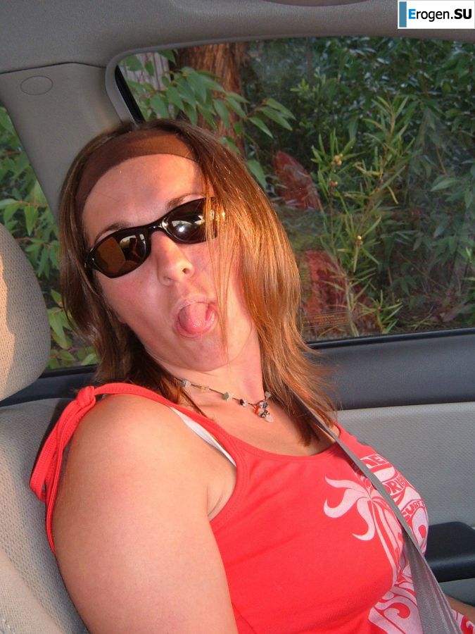 her breast makes me a boner. Part 2. Photo 54