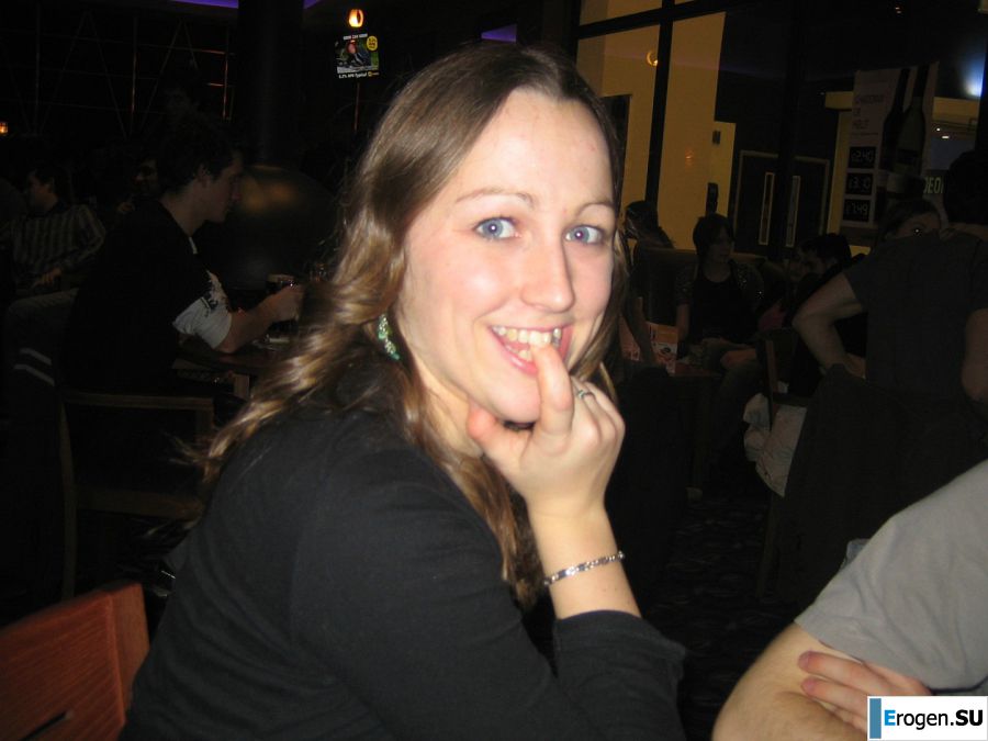 The young minx showed an elastic body and small breasts. Photo 13