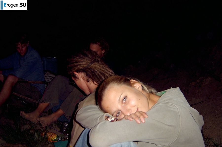 A charming girl undressed to her blouse and poses with cancer. Photo 41