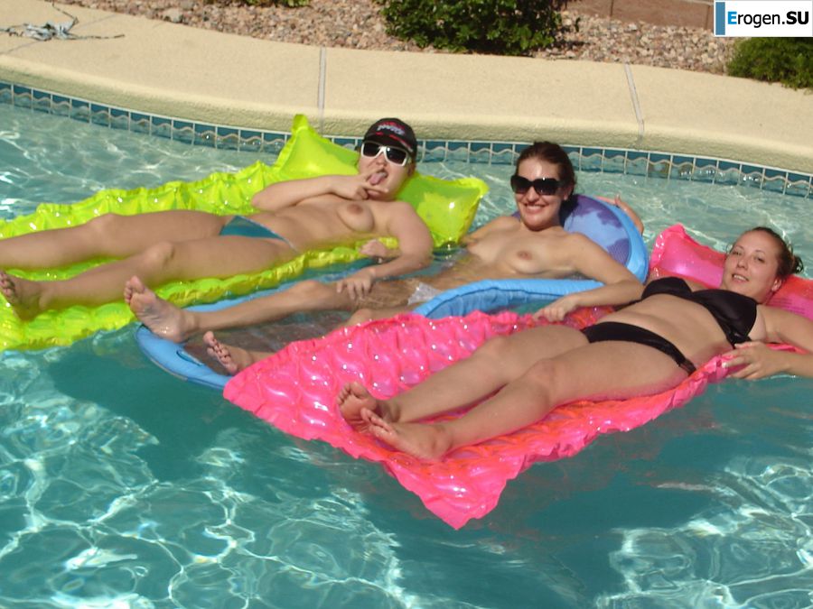 Стройные девушки зажигают на секс вечеринке у бассейна. Фото 33