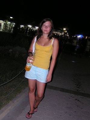 A sports student undressed on the beach and bathed naked. Thumb 21