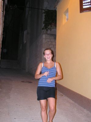 A sports student undressed on the beach and bathed naked. Thumb 31