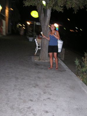 A sports student undressed on the beach and bathed naked. Thumb 33