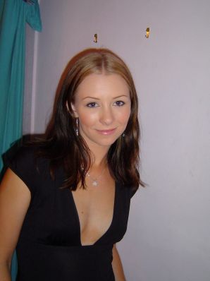 A young girl was completely exposed in a hotel room. Thumb 29