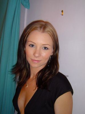 A young girl was completely exposed in a hotel room. Part 2. Thumb 22