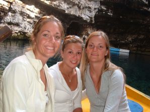 A woman spreads her legs on the bed and in the bathroom. Thumb 19