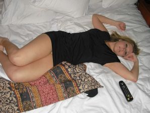 Charming woman posing in fishnet tights on an elastic ass. Thumb 9