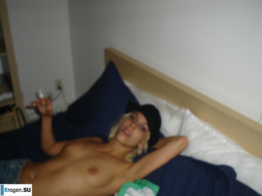 Две блондинки разделись и занялись страстным сексом. Фото 5