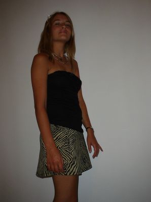 Две блондинки разделись и занялись страстным сексом. Эскиз 11