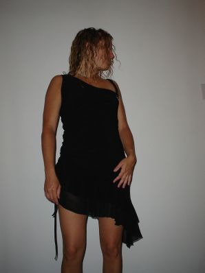 Две блондинки разделись и занялись страстным сексом. Эскиз 40