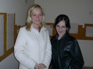 The blonde fumbles for tits and becomes cancer. Thumb 6