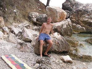 A sports student undressed on the beach and swam naked. Part 2. Thumb 12