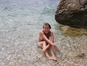 A sports student undressed on the beach and swam naked. Part 2. Thumb 22