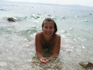 A sports student undressed on the beach and swam naked. Part 2. Thumb 23